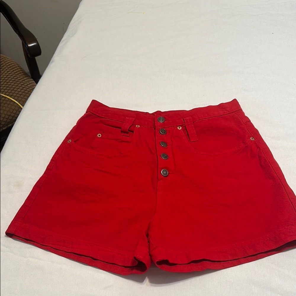 Lei Red High Waist Shorts